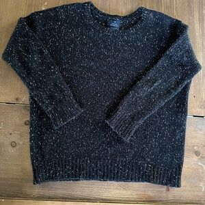 American Eagle Black Vintage Boyfriend Sweater (Size L)